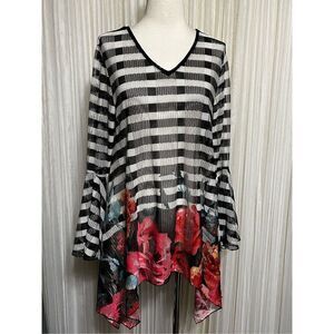Dor Dor Couture Bell Sleeve Mesh Tunic Blouse or Swimsuit Cover Up Size Large